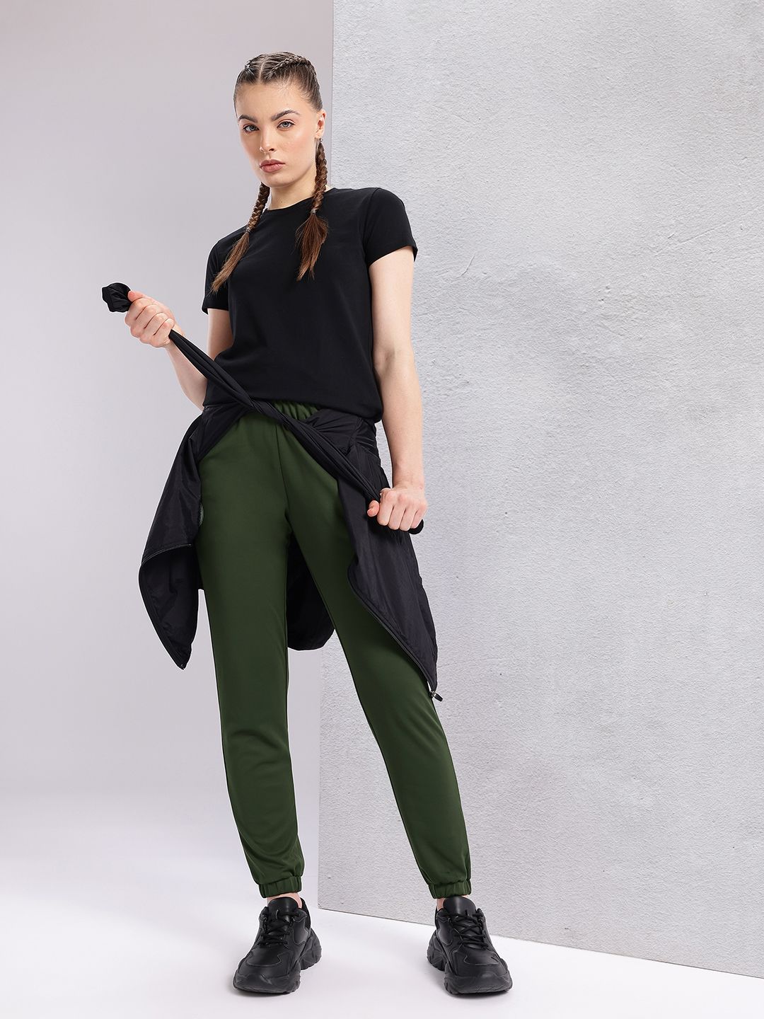 HRX by Hrithik Roshan Women Typography Printed Lifestyle Joggers