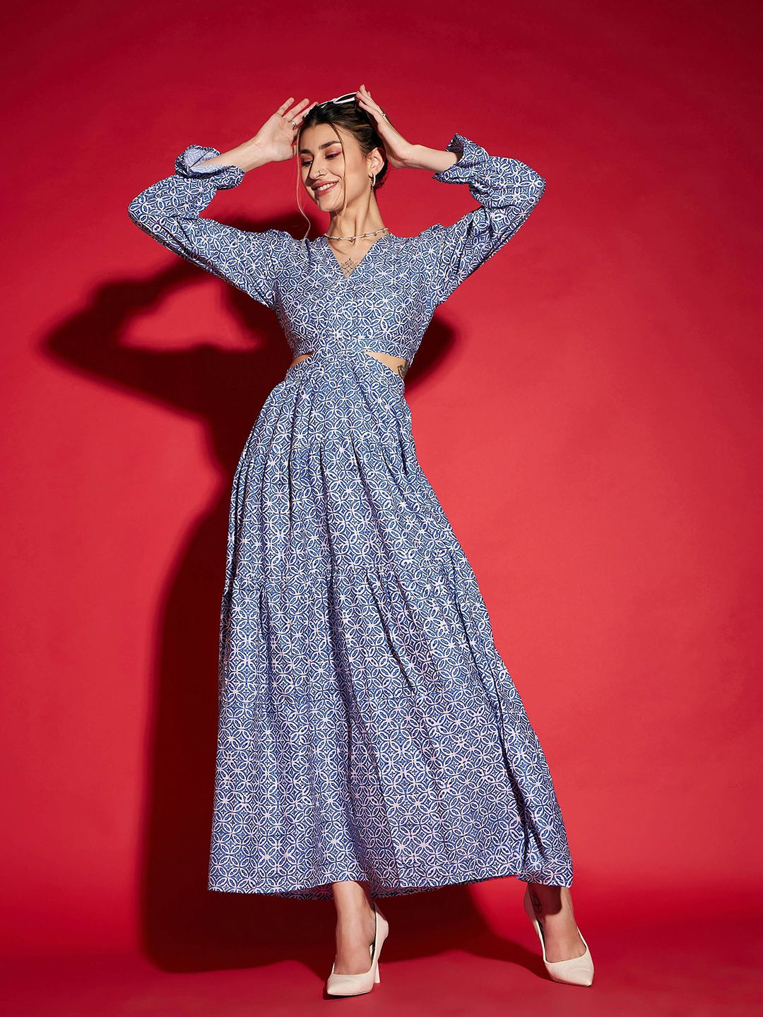 SASSAFRAS Blue Floral Printed Cut-Out Crepe Maxi Dress