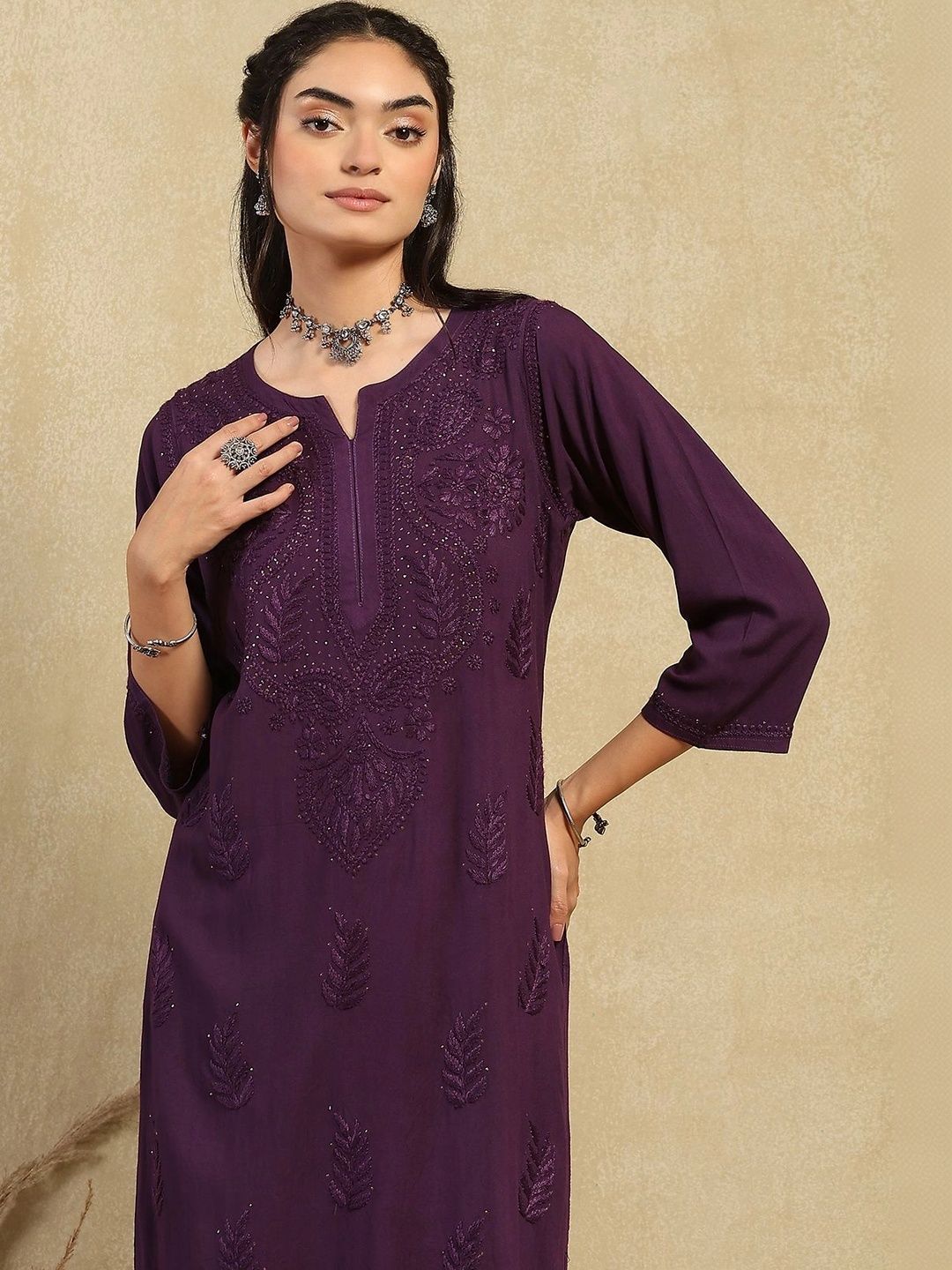Rumah Chikankari Kurta Chikankari Biasa Wanita dengan Seluar