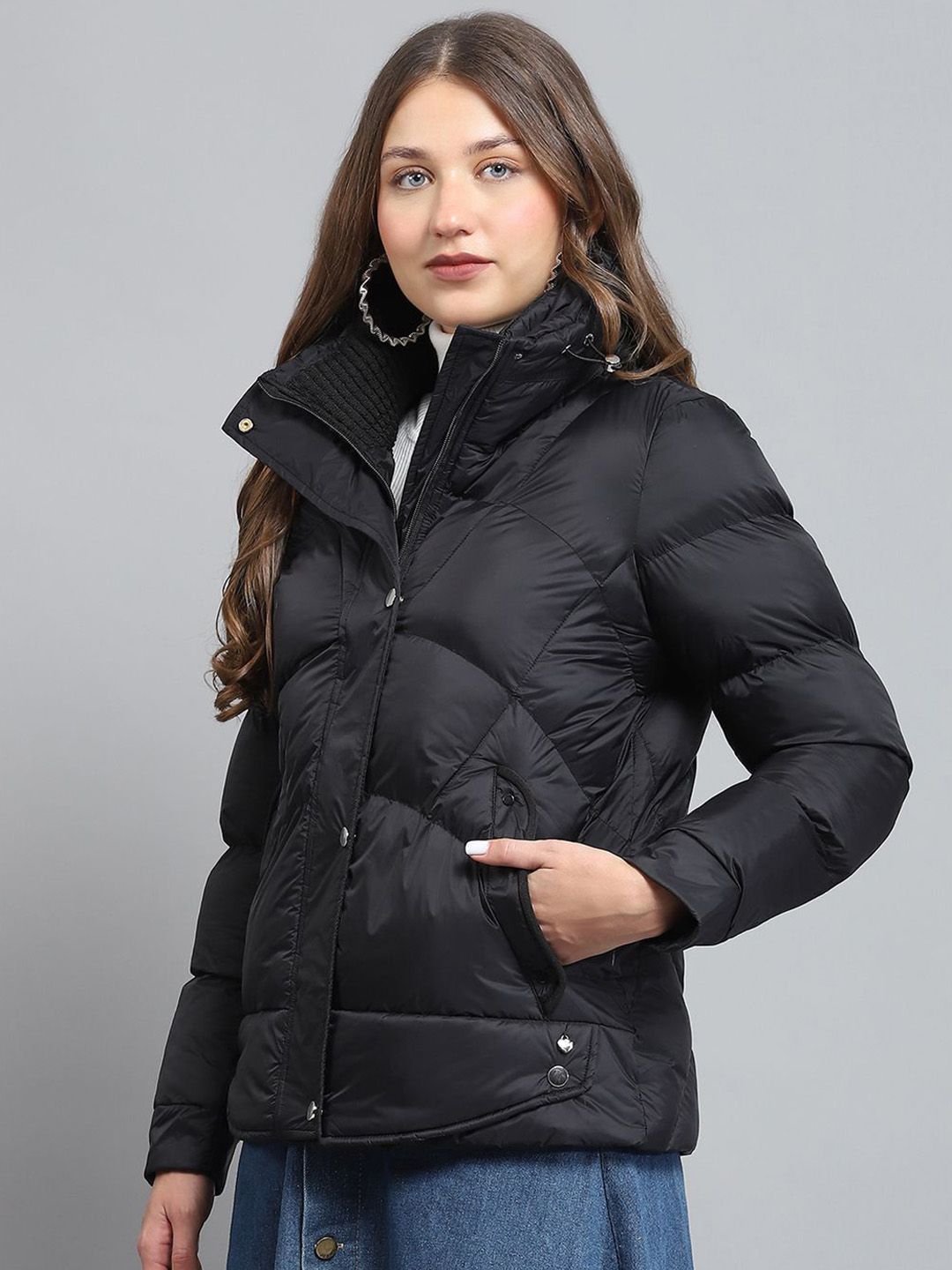 Monte Carlo Women Mock Collar Solid Casual Lightweight Puffer Jacket
