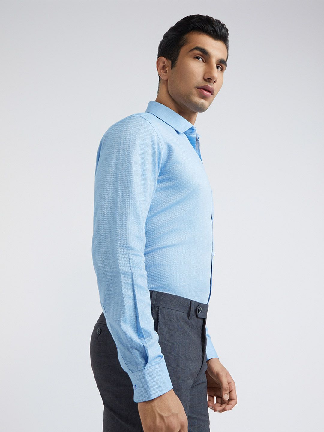 Raymond Men Slim Fit Pure Cotton Self Design Formal Shirt