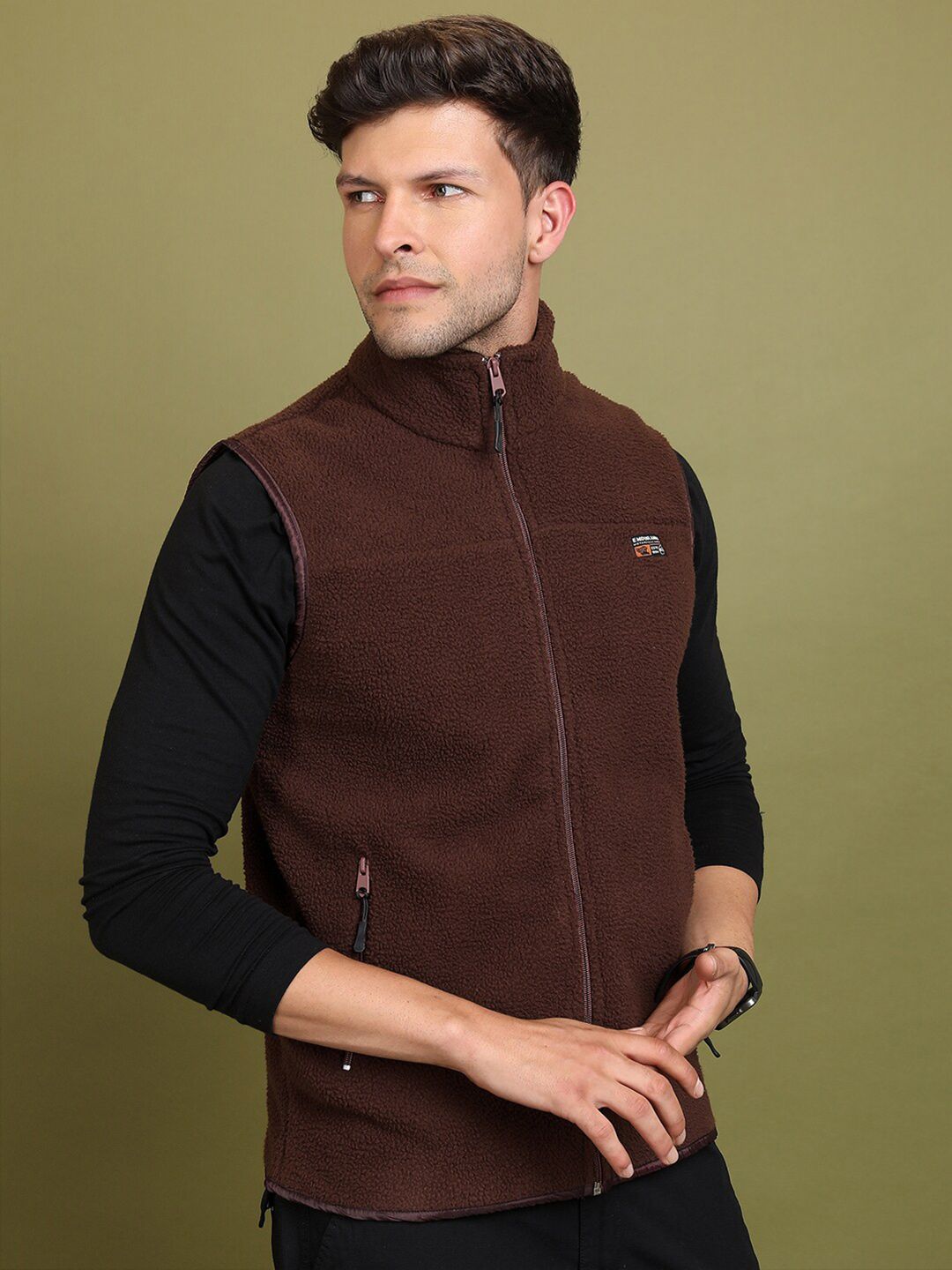 HIGHLANDER Mock Collar Sleeveless Front-Open Sweatshirt
