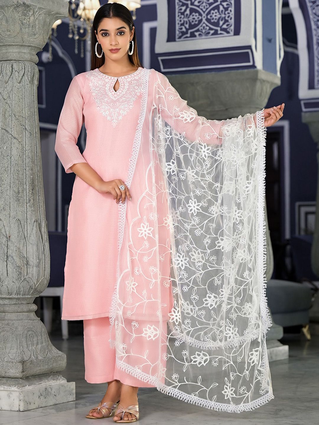 Varanga Ethnic Motifs Embroidered Regular Thread Work Kurta with Trousers & Dupatta