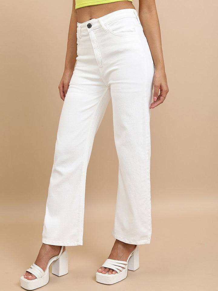 Tokyo Talkies Women White Flared Clean Look Stretchable Jeans