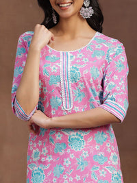 Libas Women Floral Printed Gotta Patti Floral Kurta