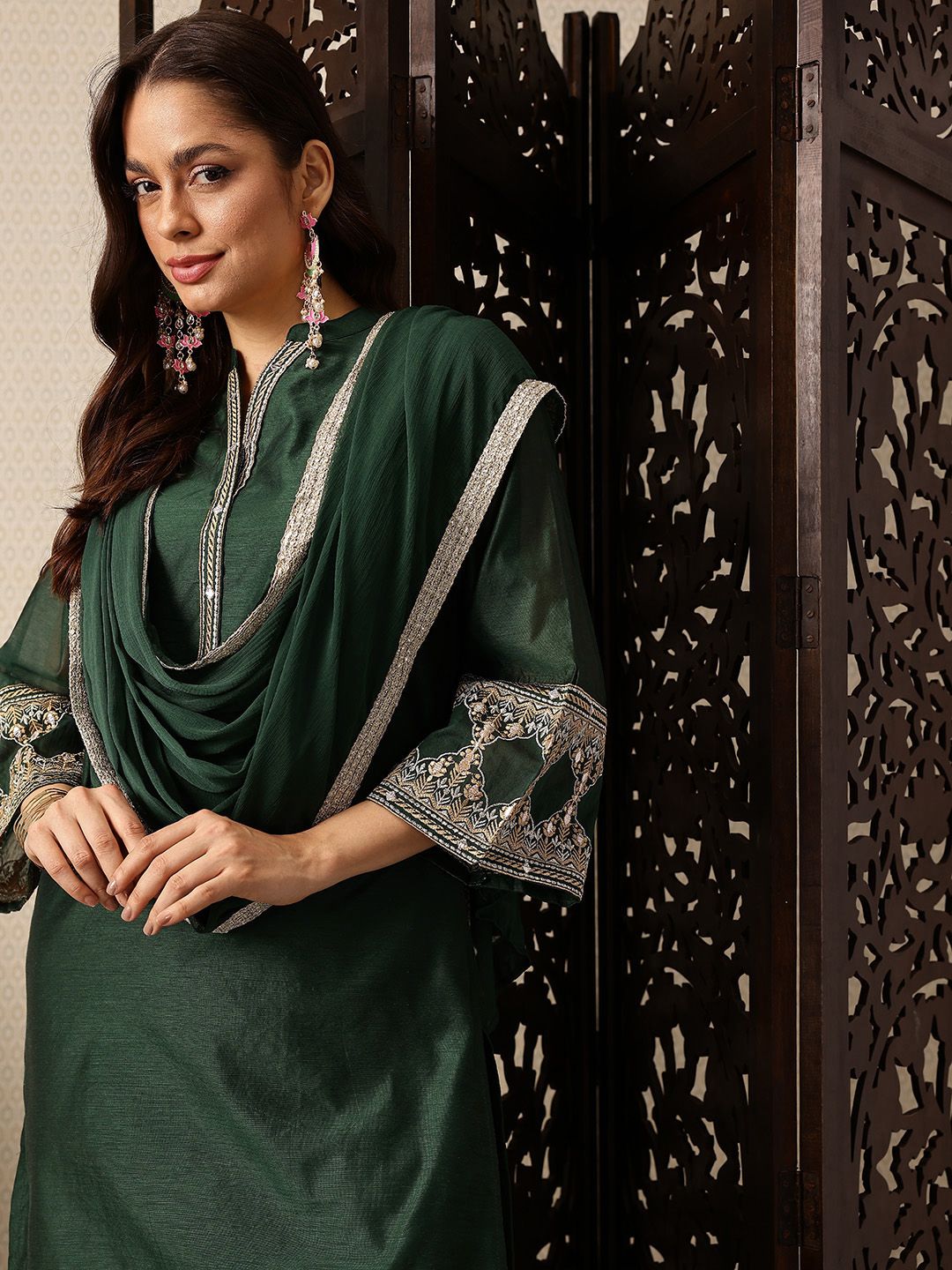 House of Pataudi Regular Jashn Kurta with Trousers & With Dupatta