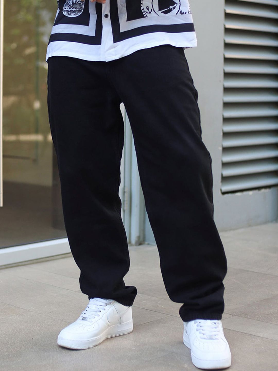 Powerlook Men Black Baggy Fit Clean Look Jeans