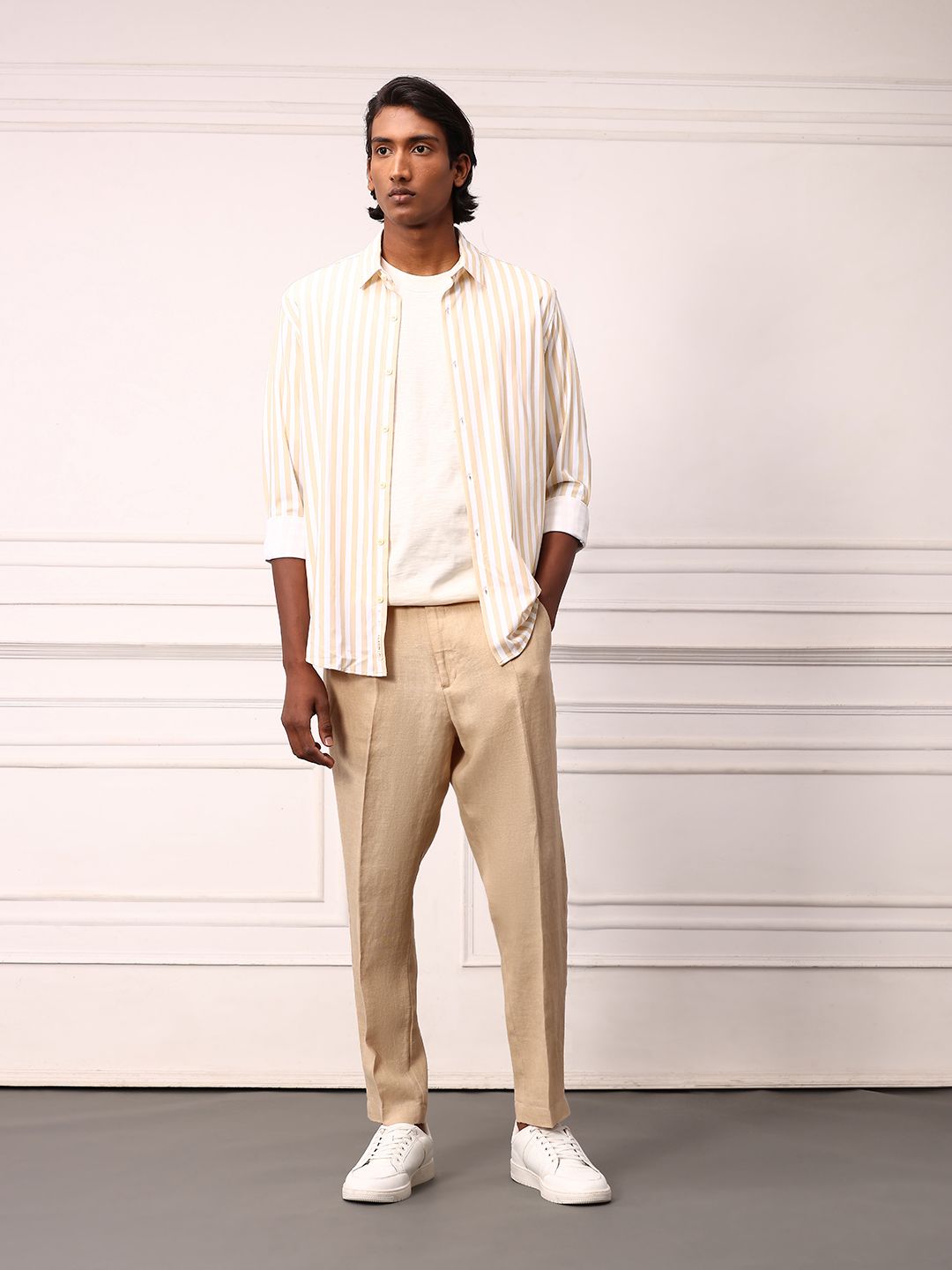 Mr Bowerbird Pure Linen Pleated Liberal fit Trousers With a Notepad