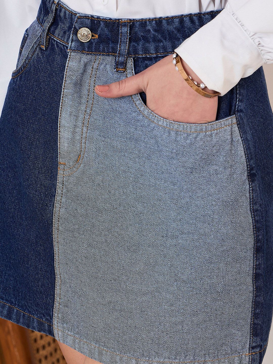 Berrylush Blue Denim A-line Mini Skirt