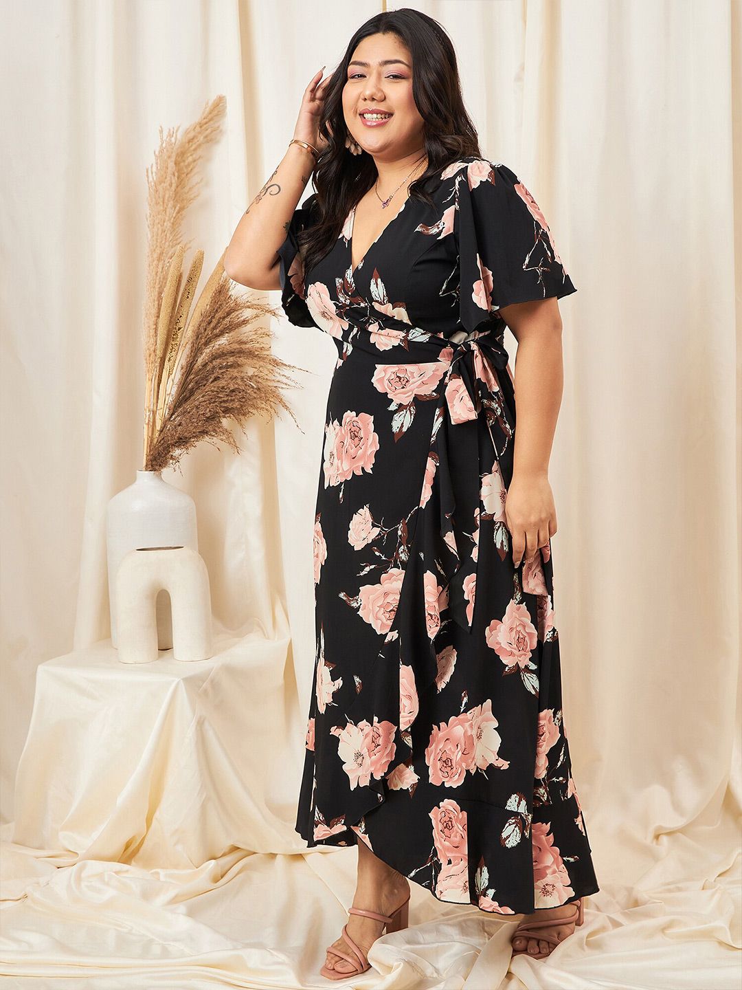 Berrylush Curve Plus Size Floral Printed Flared Sleeve Ruffled Crepe Maxi Dress