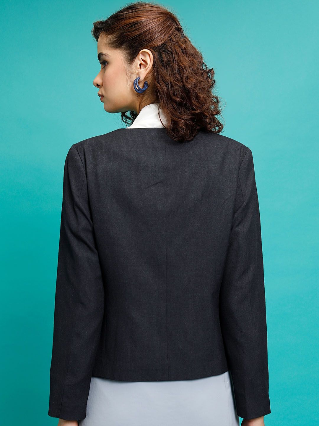 CHIC BY TOKYO TALKIES Navy Blue Collarless Single-Breasted Blazer