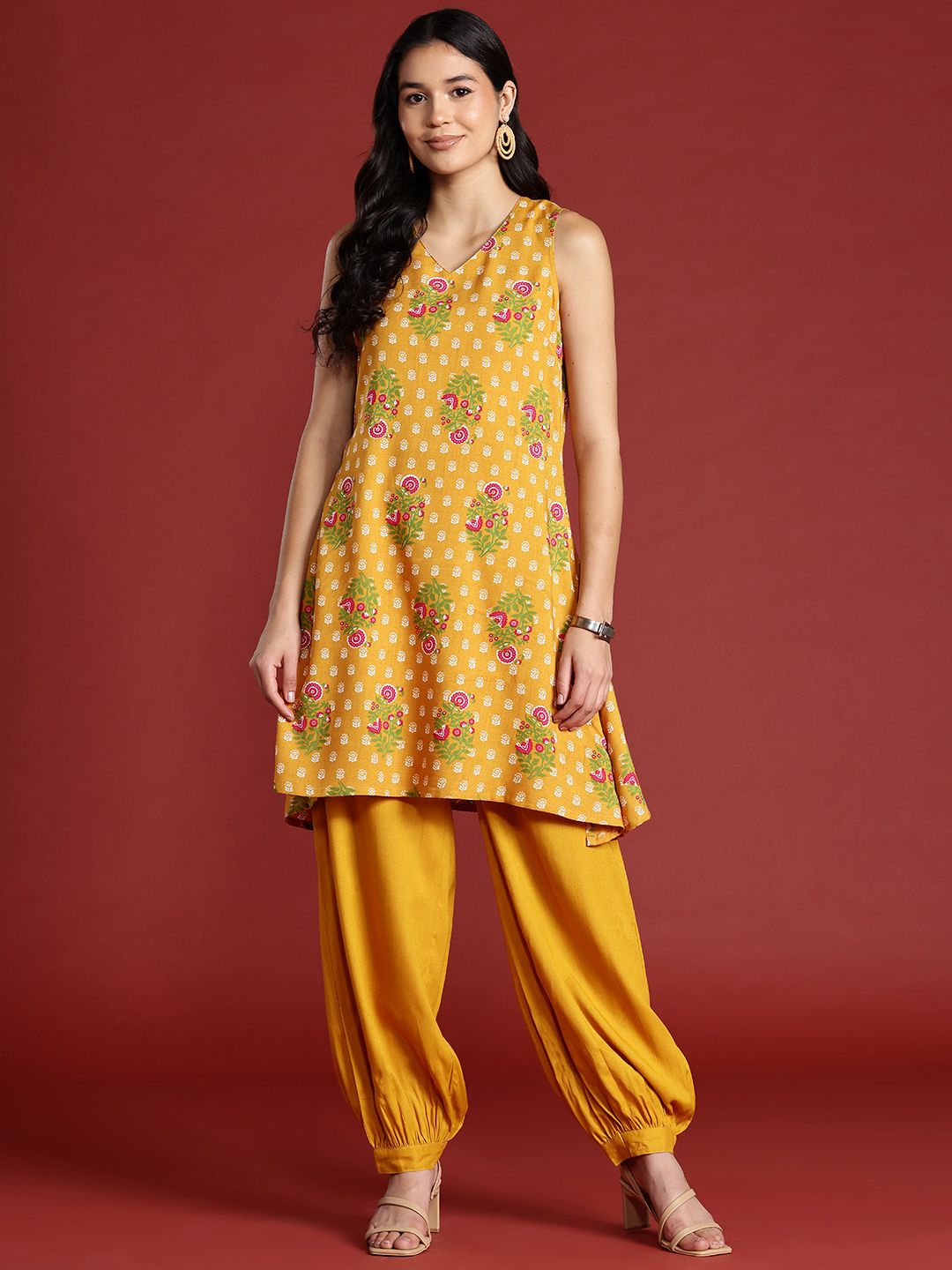 Anouk Floral Printed Kurta with Salwar