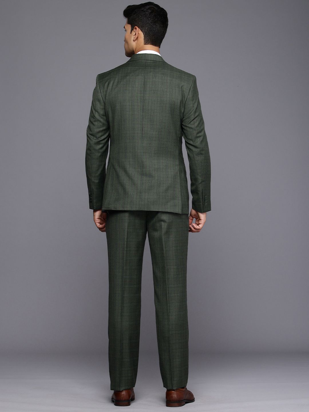 Raymond Contemporary Fit Checked Notched Lapel Single-Breasted 2 Piece Formal Suits