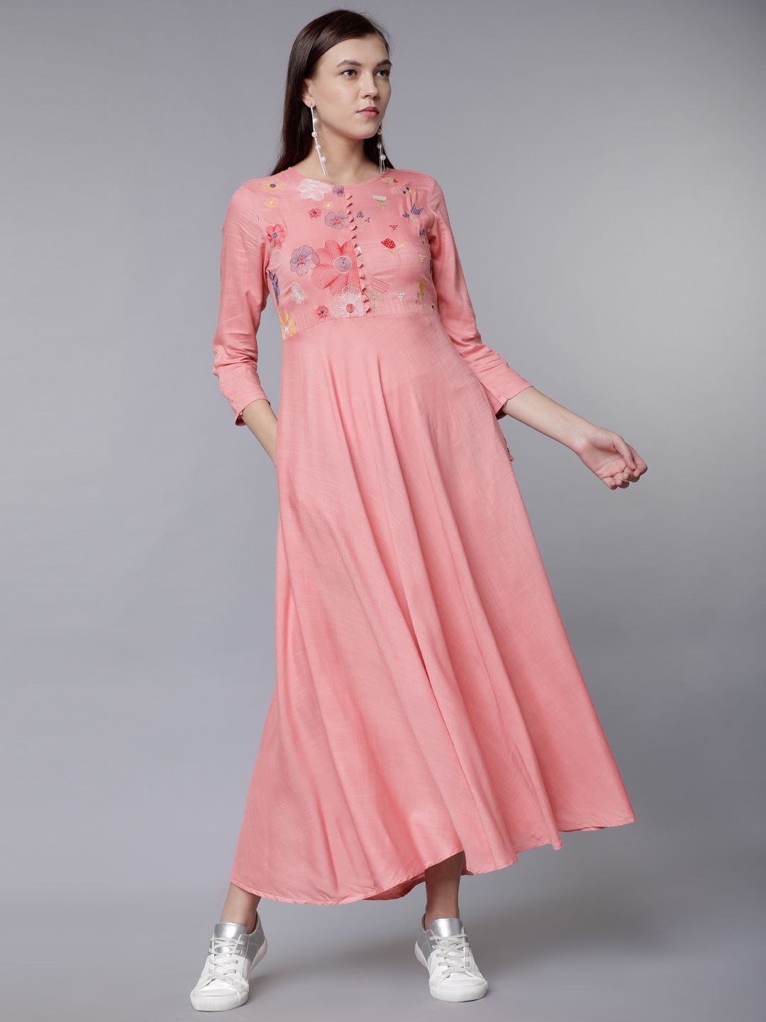 Vishudh Women Pink Solid Maxi Dress