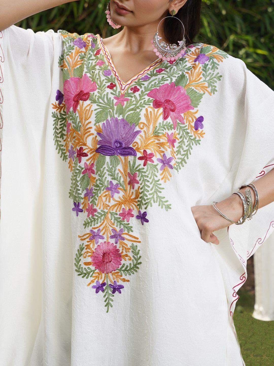 House of Chikankari Women Floral Embroidered Thread Work Indie Florals Crepe Kaftan Kurta