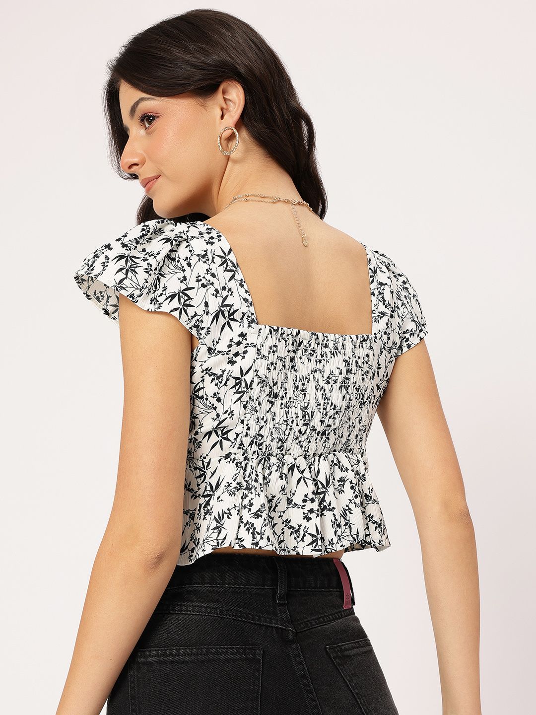 DressBerry Monochrome Smocked Floral Top