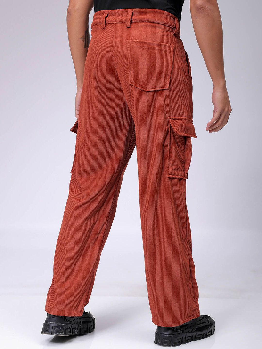 The Indian Garage Co Men Textured Loose Fit Cargos Trousers
