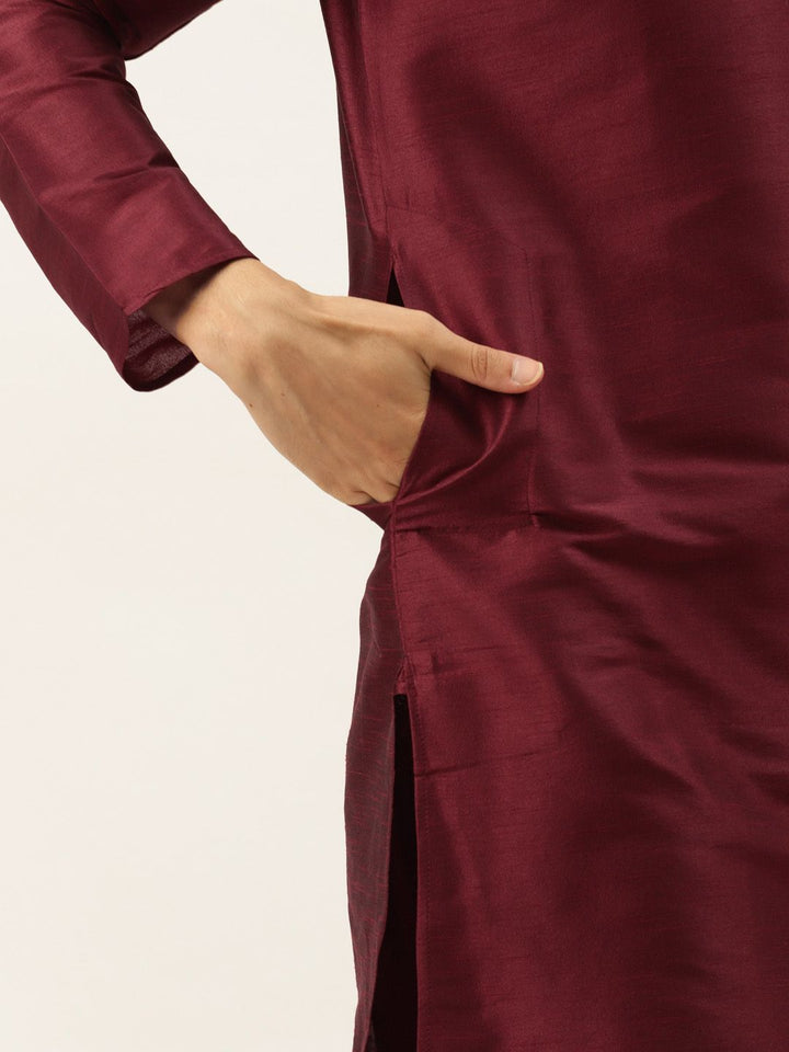 SOJANYA Men Maroon Kurta with Churidar & Nehru Jacket