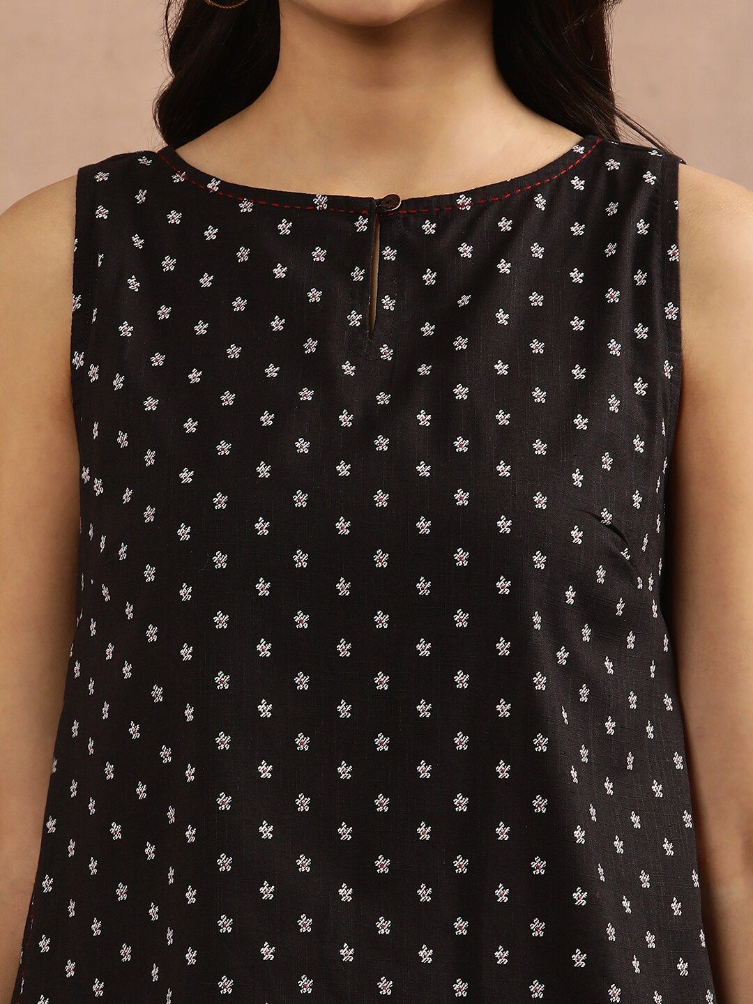 W Floral Printed Keyhole Neck Cotton A-Line Top