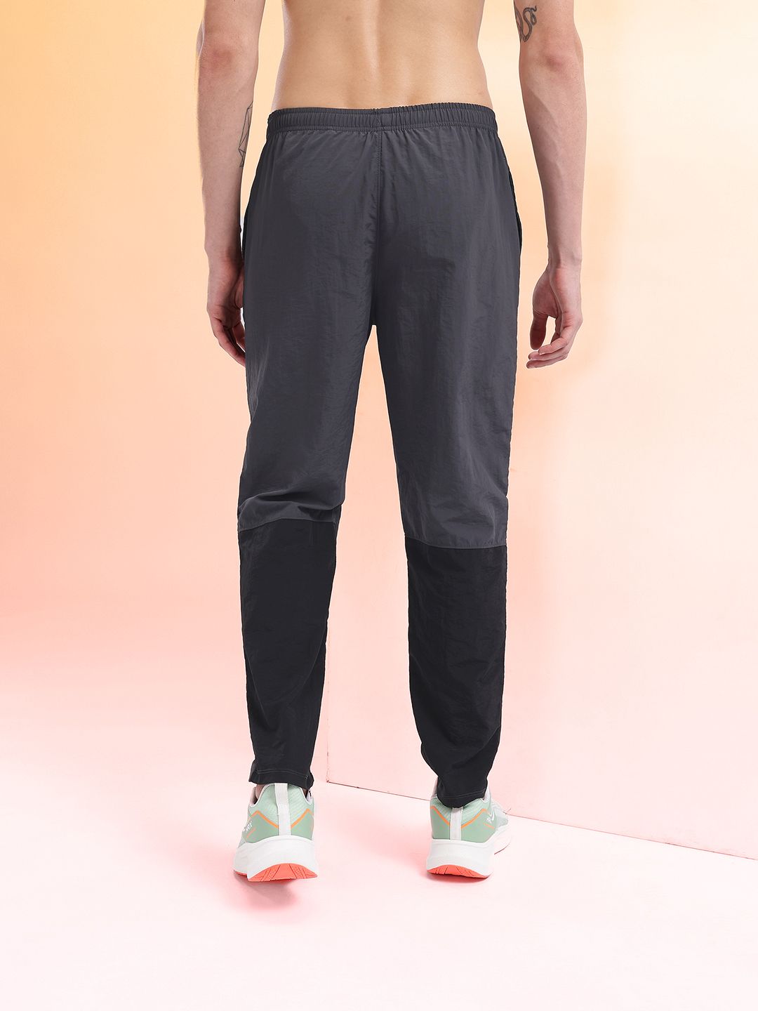 HRX by Hrithik Roshan Men Colourblocked Mid-Rise Rapid-Dry Running Track Pants