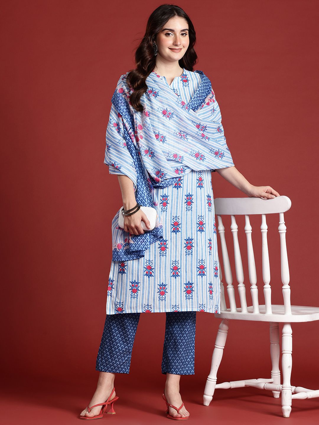 Anouk Floral Printed Pure Cotton Kurta With Trousers & Dupatta
