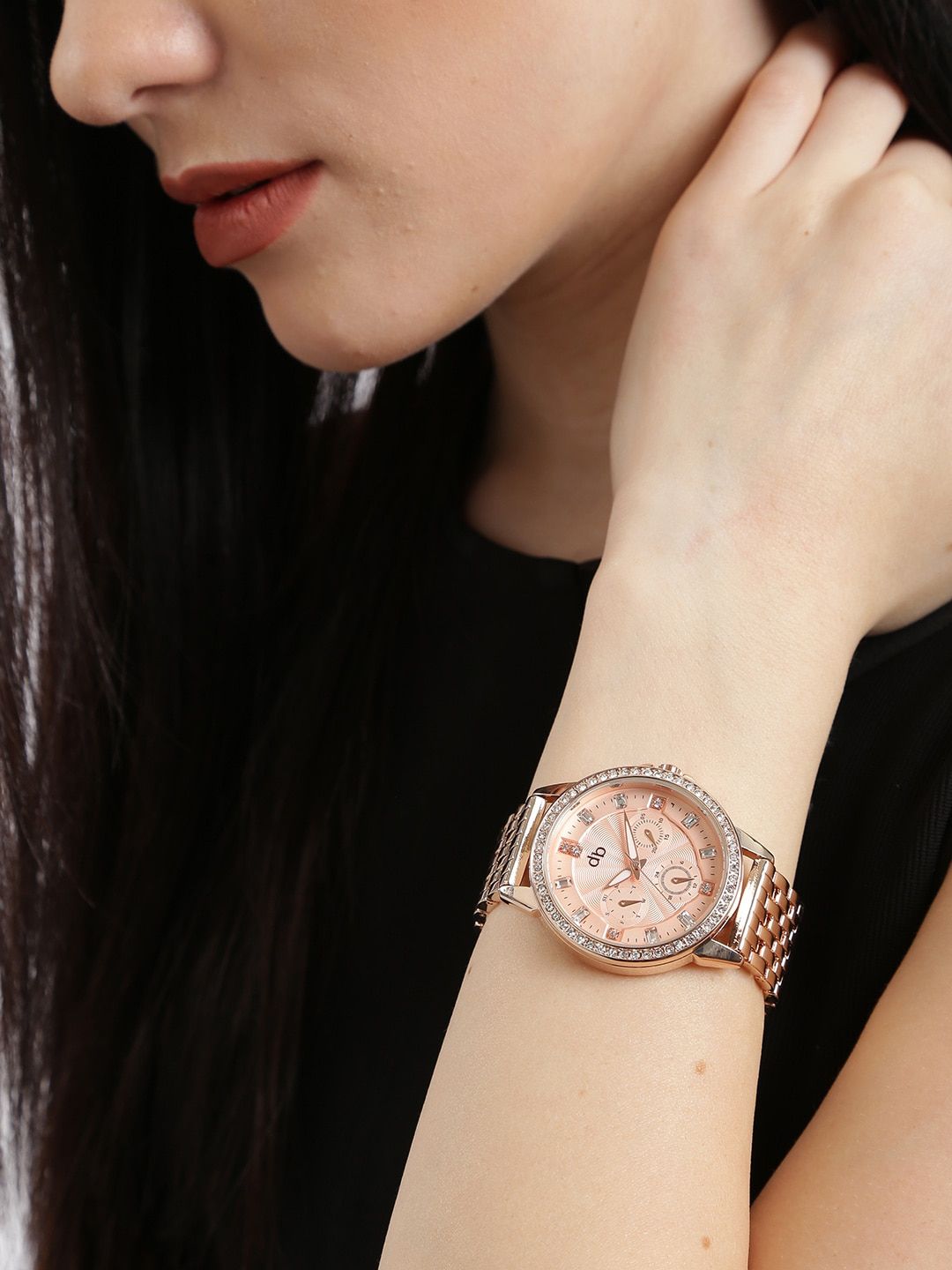 DressBerry Women Rose Gold-Toned Analogue Watch MFB-PN-WTH-S5749-02