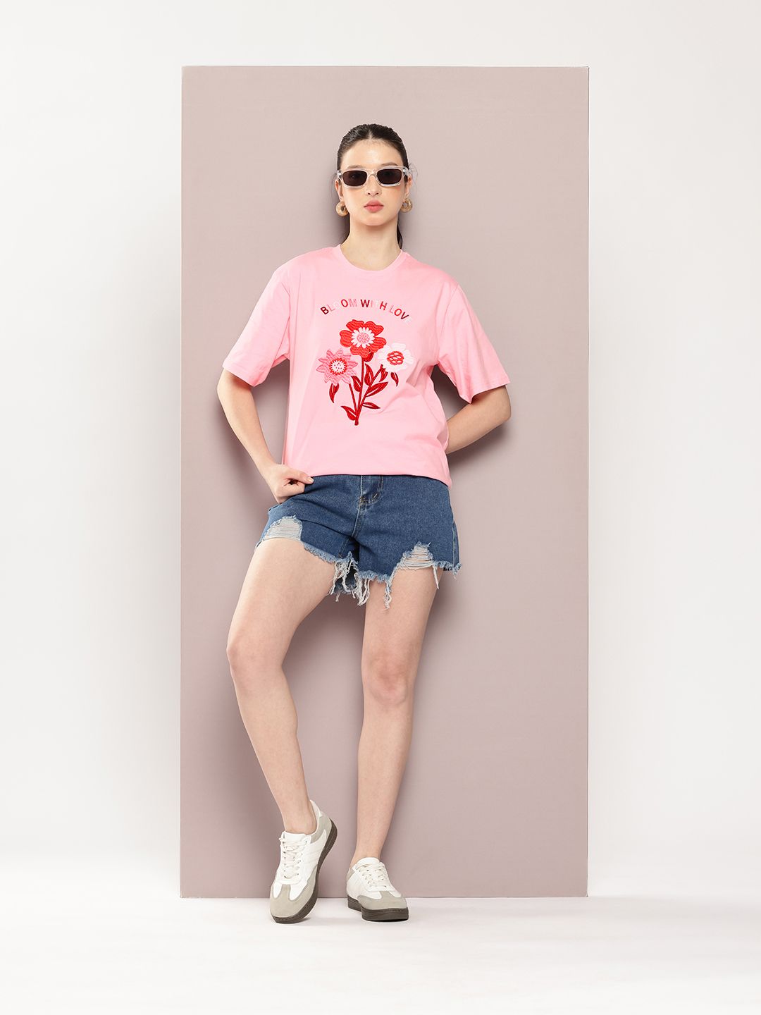 DILLINGER Women Oversized Embroidery Crew Neck Tshirt