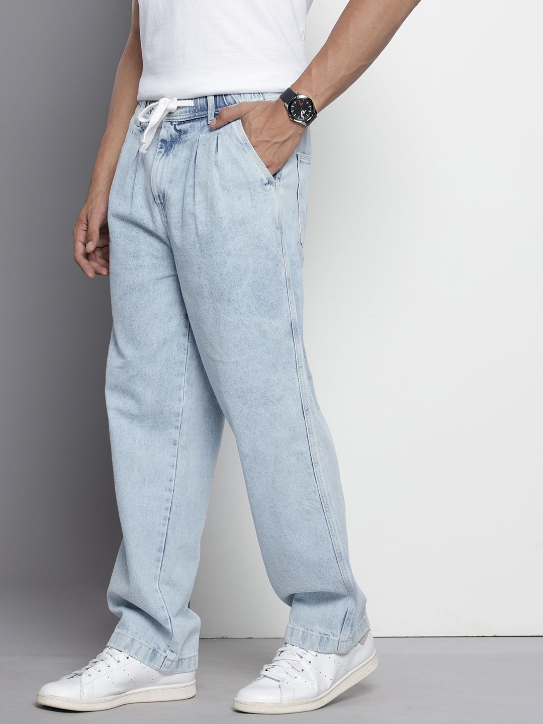 The Indian Garage Co Men Pure Cotton Relaxed Fit Heavy Fade Joggers