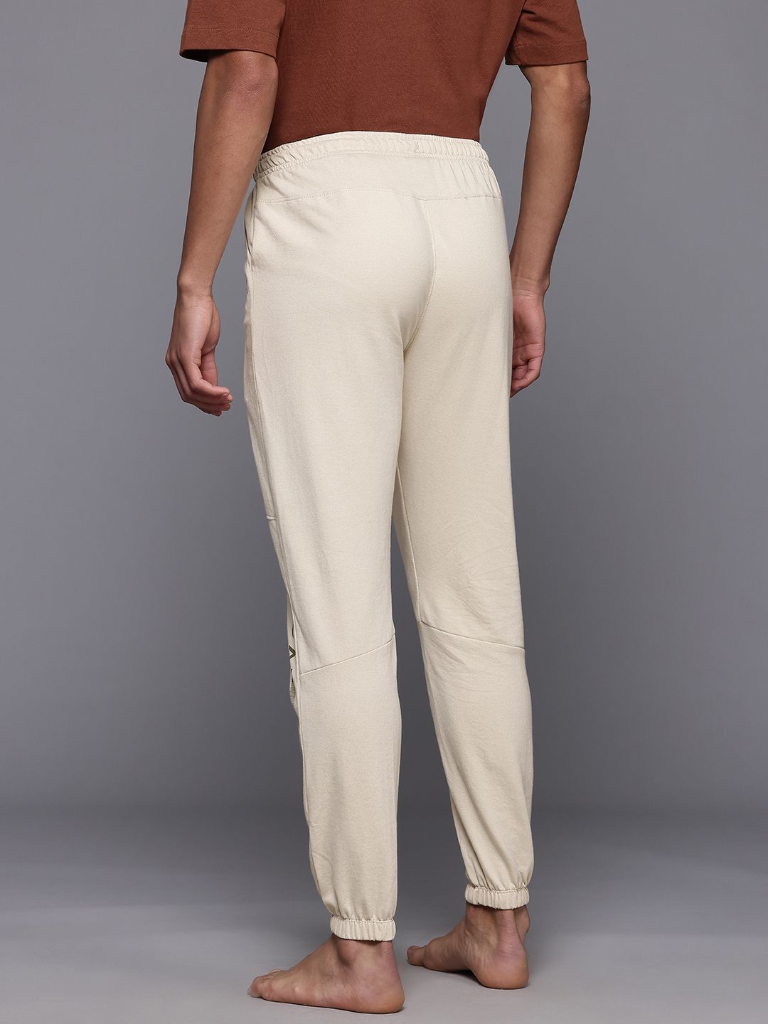 HRX by Hrithik Roshan Typography Print Yoga Joggers