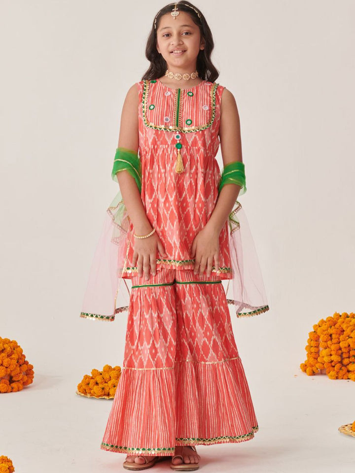 pspeaches Girls Ethnic Motifs Printed Gotta Patti Kurta Sets With Dupatta