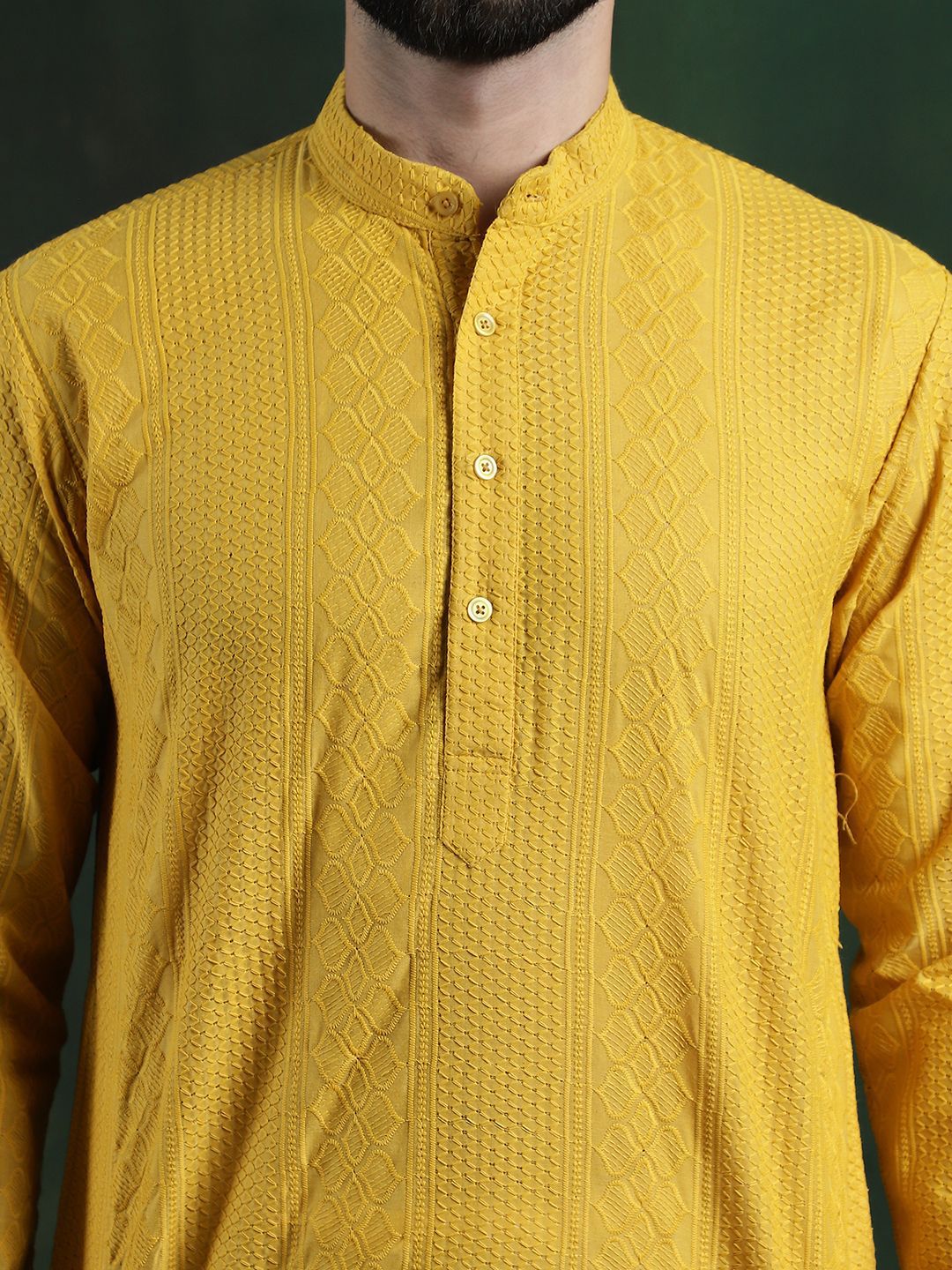 SOJANYA Ethnic Motifs Embroidered Mandarin Collar Thread Work Cotton Straight Kurta