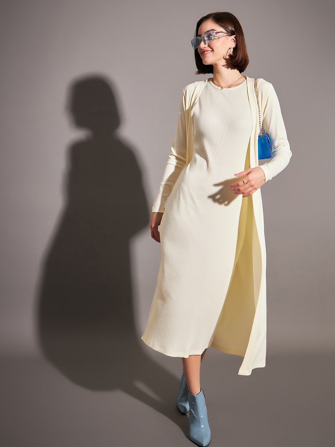 SASSAFRAS Off White Self Design Longline Shrug