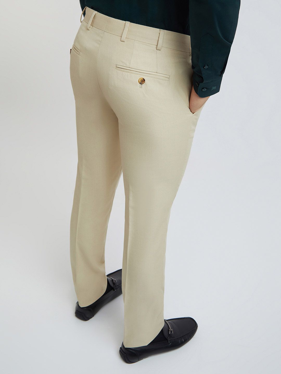 Raymond Men Solid Slim Fit Mid-Rise Formal Trousers