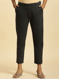 W Women Slim Fit Mid-Rise Cropped Trousers