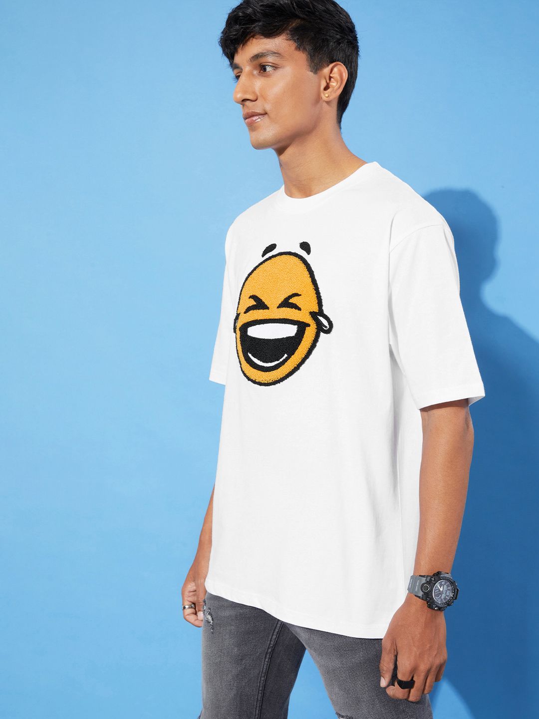 Difference of Opinion Men White Embroidered Oversize Pure Cotton Longline T-shirt