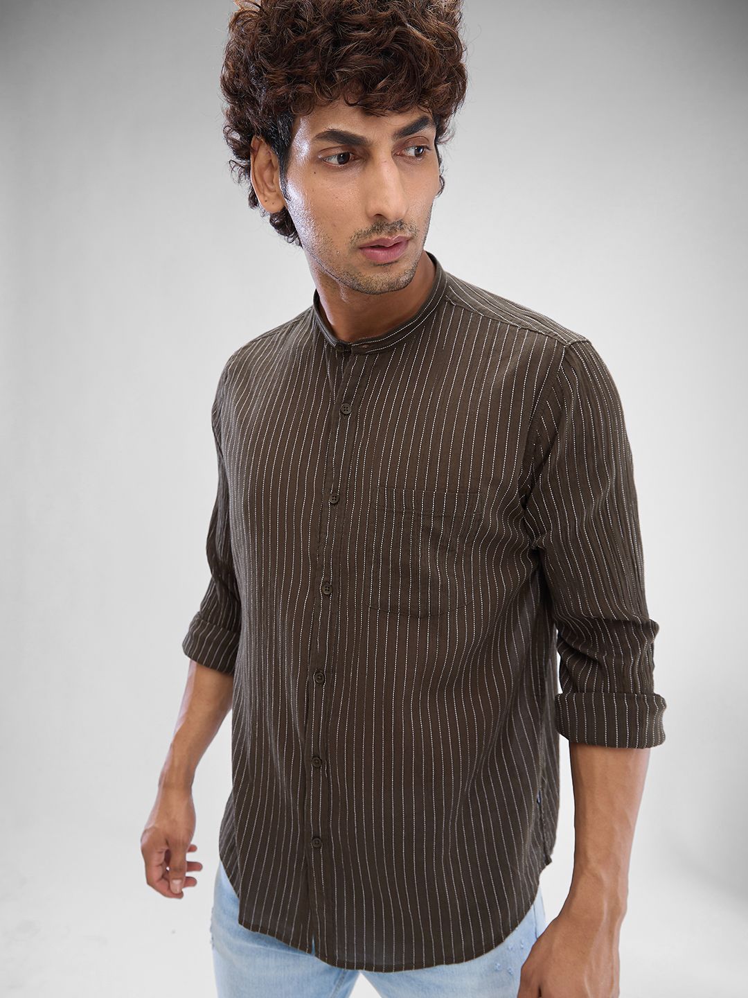 SPYKAR Men Slim Fit Opaque Striped Mandarin Collar Casual Shirt