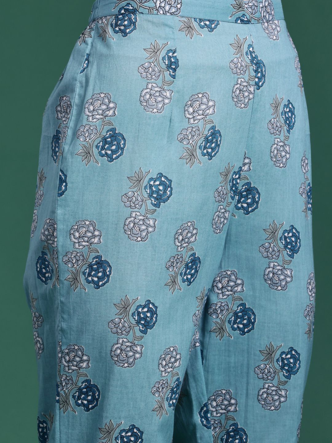 Indo Era Floral Printed Regular Pure Cotton Kurta with Trousers