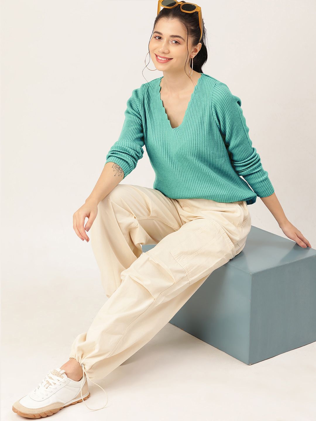 DressBerry Women V-Neck Ribbed Pullover