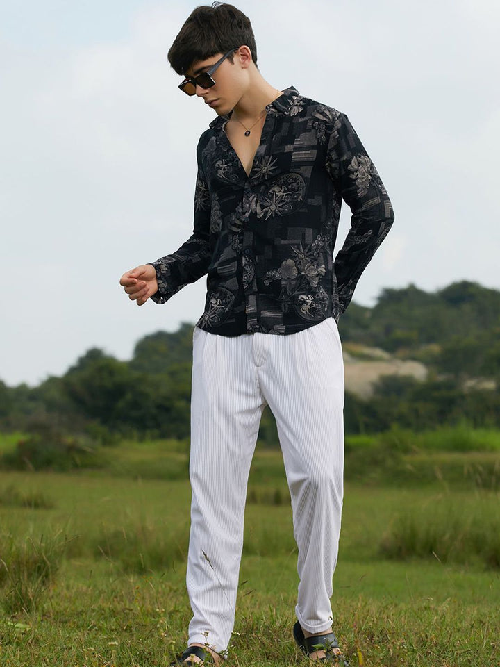 Campus Sutra Men Relaxed Fit Spread Collar Floral Printed Cotton Casual Shirt