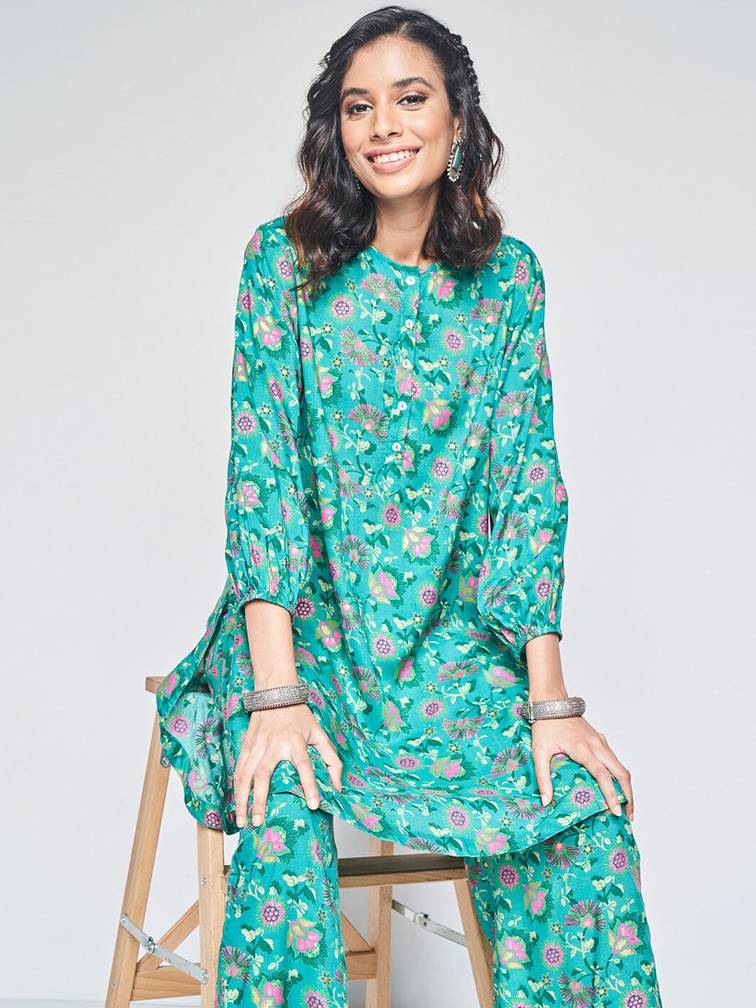 Global Desi Women Floral Printed Regular Kurta with Trousers