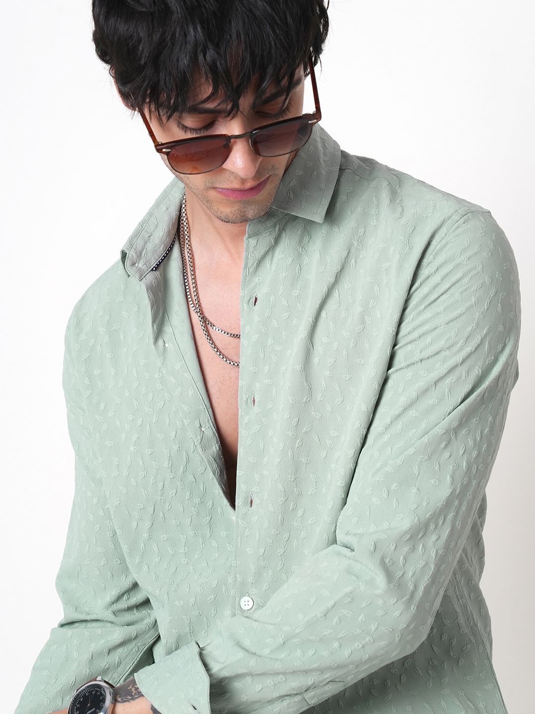 VASTRADO Men Classic Spread Collar Textured Slim Fit Casual Shirt