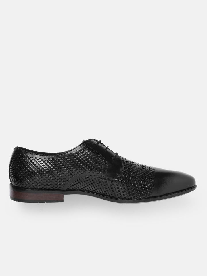 House of Pataudi Men Perforated Detailing Formal Derbys