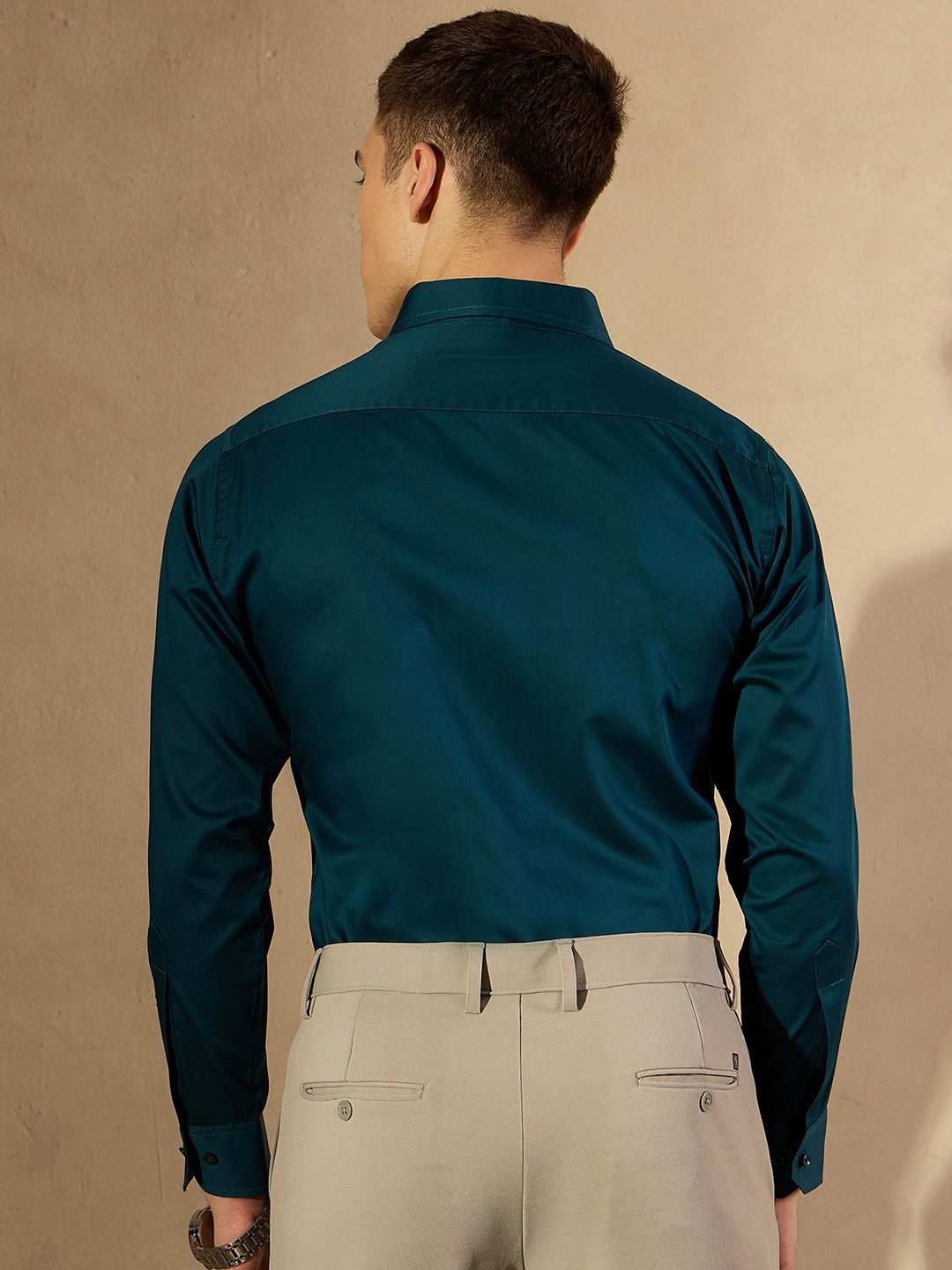 DENNISON Smart Solid Opaque Pure Cotton Satin Shirt