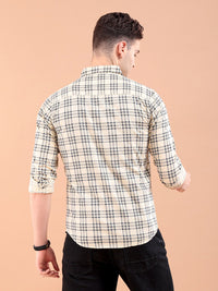 The Indian Garage Co Men Cream-Coloured & Black Slim Fit Checked Casual Shirt