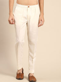 KISAH Men Relaxed Straight Leg Mid-Rise Cotton Pleated Trousers