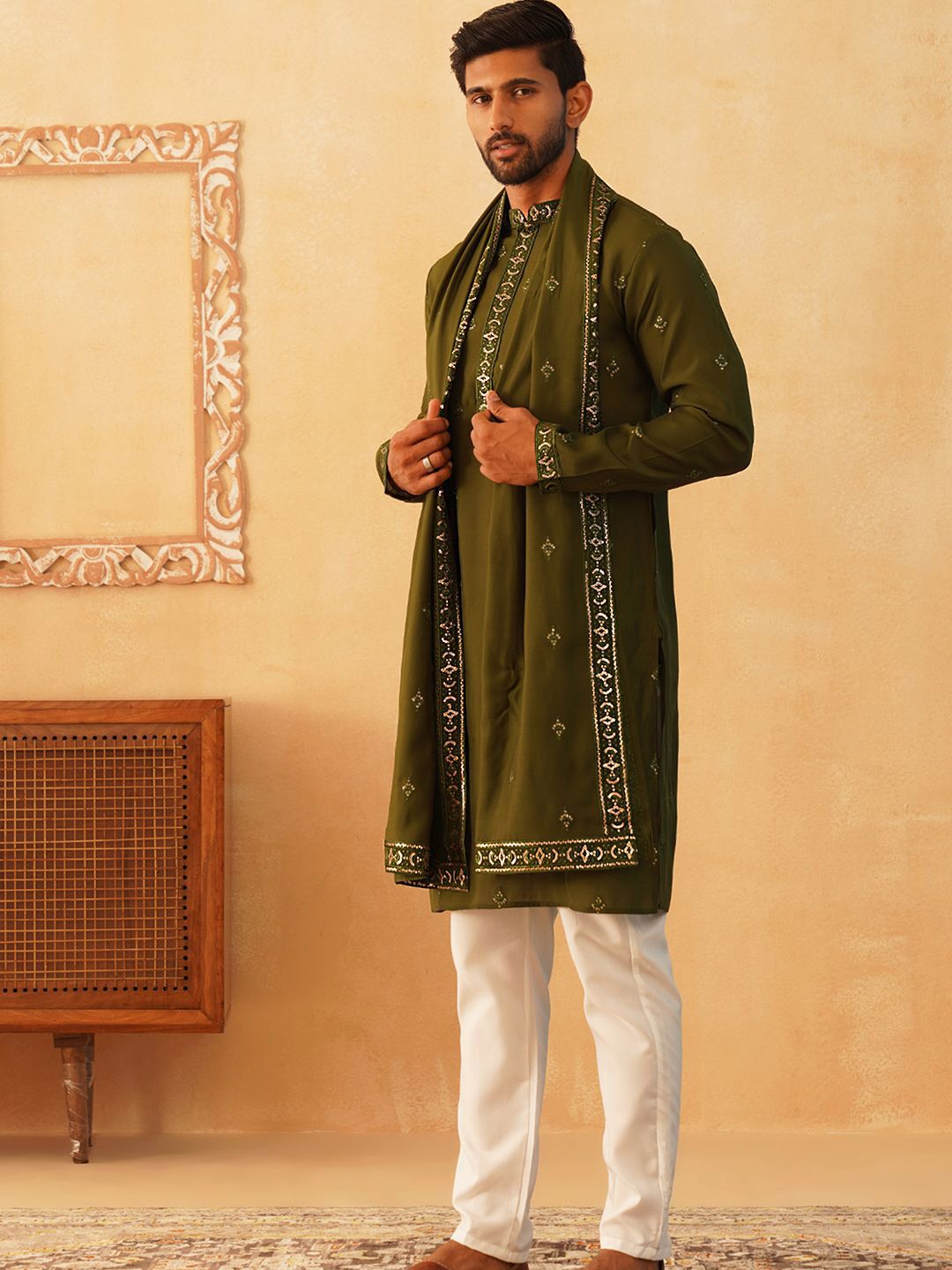 Jompers Ethnic Motifs Embroidered Sequinned Cotton Silk Kurta with Pyjamas & Dupatta