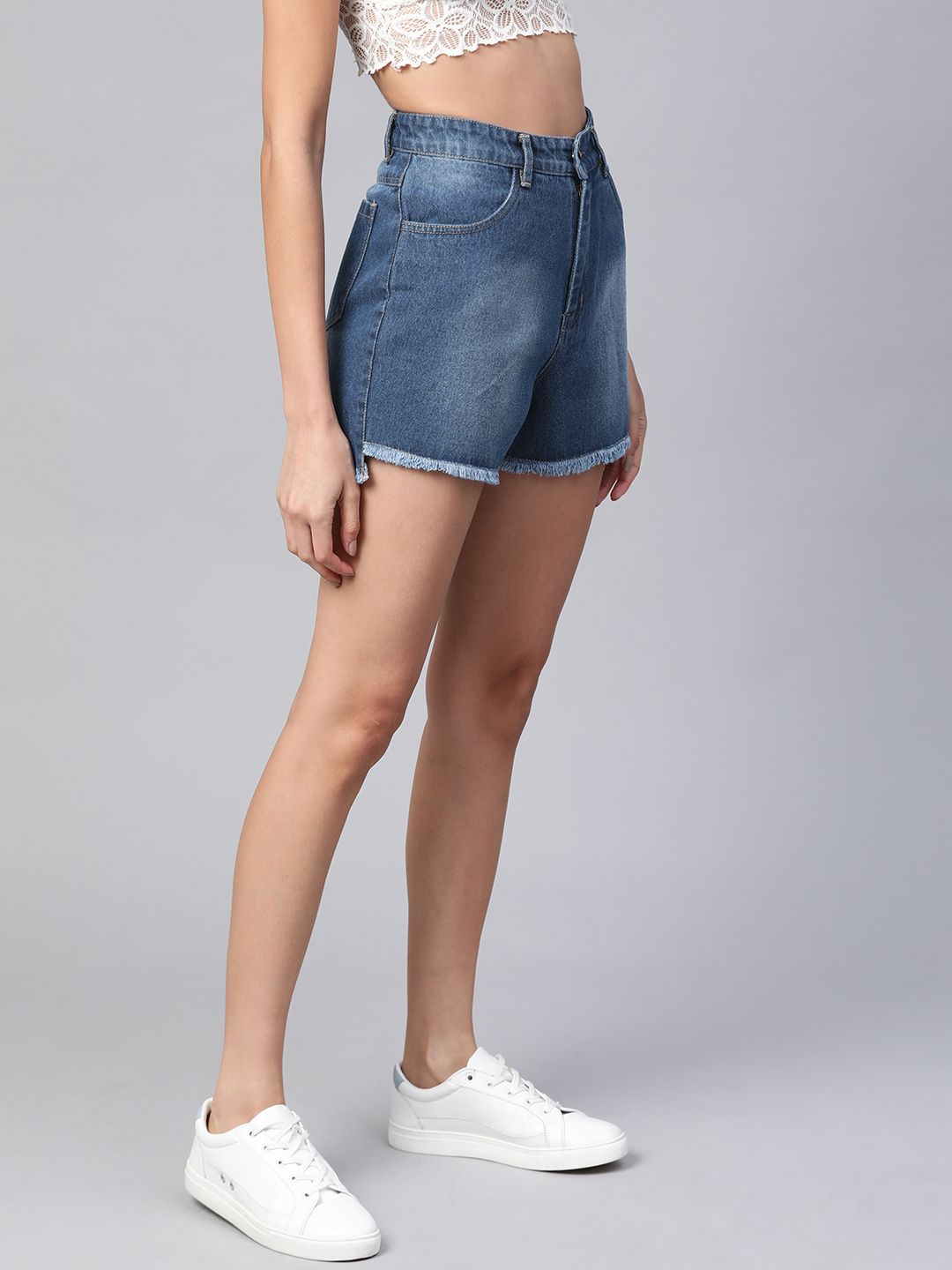 SASSAFRAS Women Blue Washed High-Rise Denim Shorts