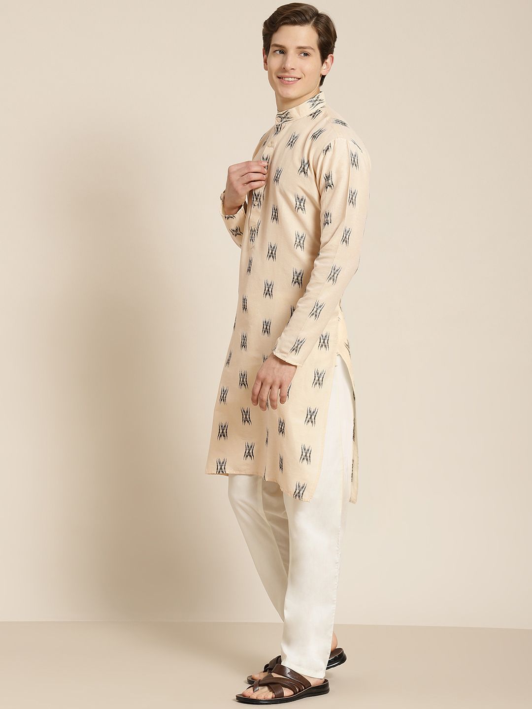 SOJANYA Men Beige & Black Pure Cotton Self Design Kurta