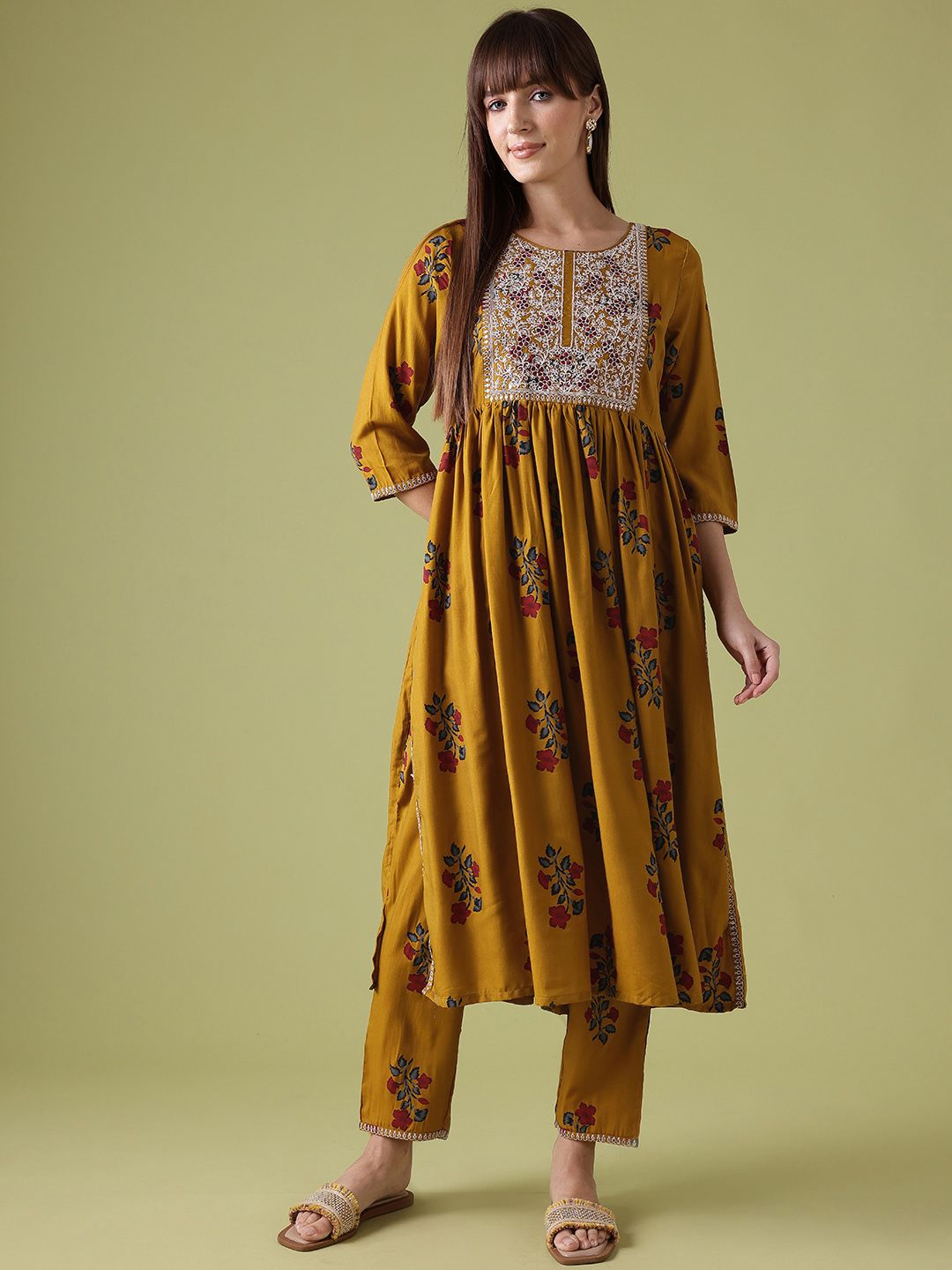 Anouk Floral Print Pleated Thread-Work Kurta with Trousers