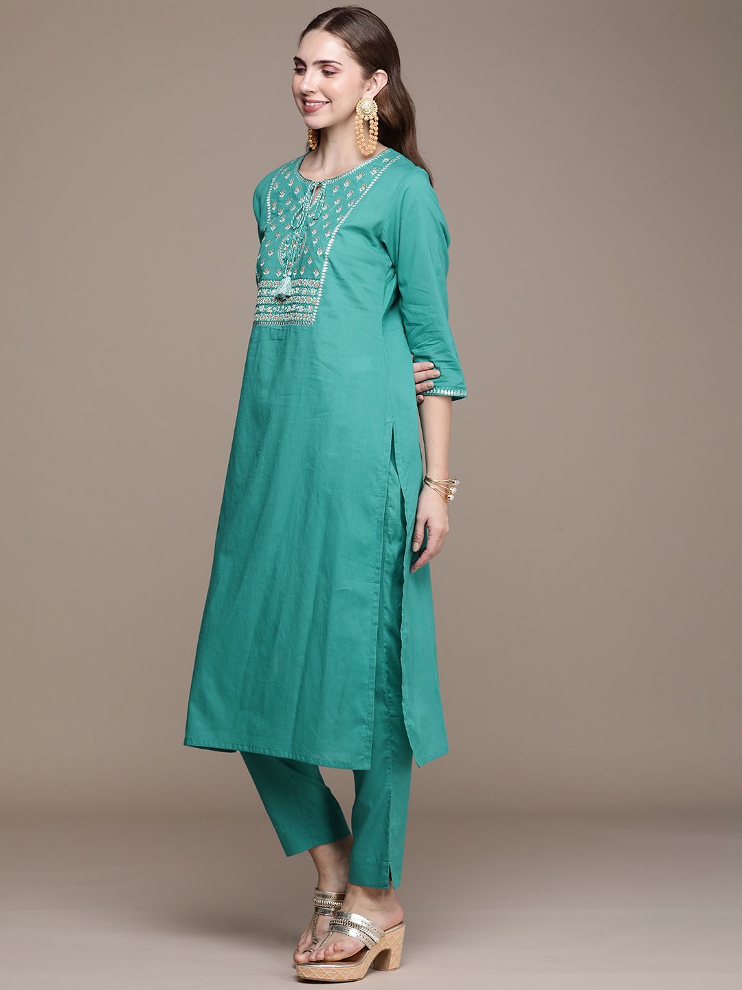 Anouk Women Floral Embroidered Regular Pure Cotton Kurta with Trousers & With Dupatta